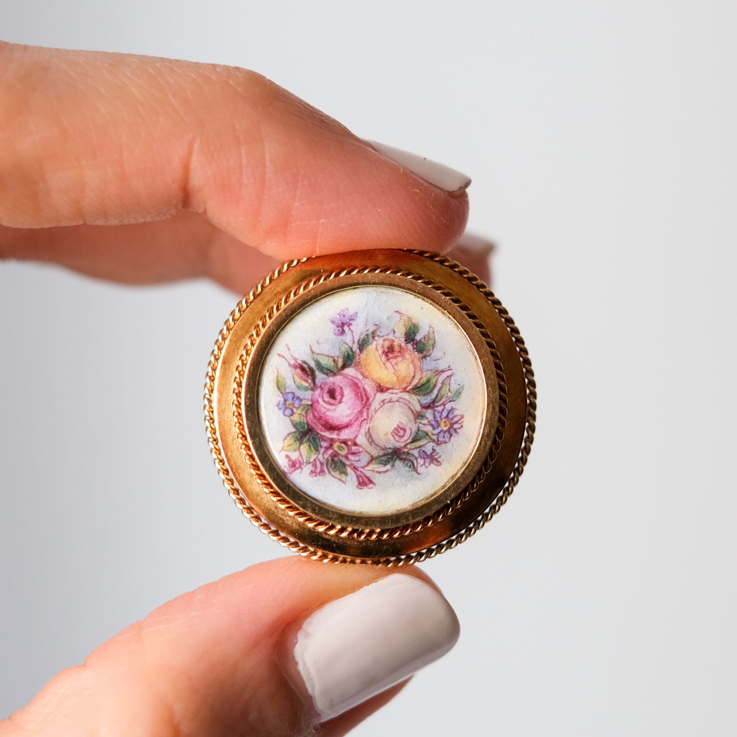 Antique 14K Rosy Gold Hand-Painted Floral Roses Brooch